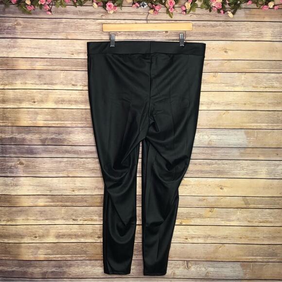 Torrid Platinum Faux Leather Black Leggings - Picture 3 of 6